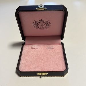 1 OG Juicy Couture Square Jewelry Box in Brown 🤎